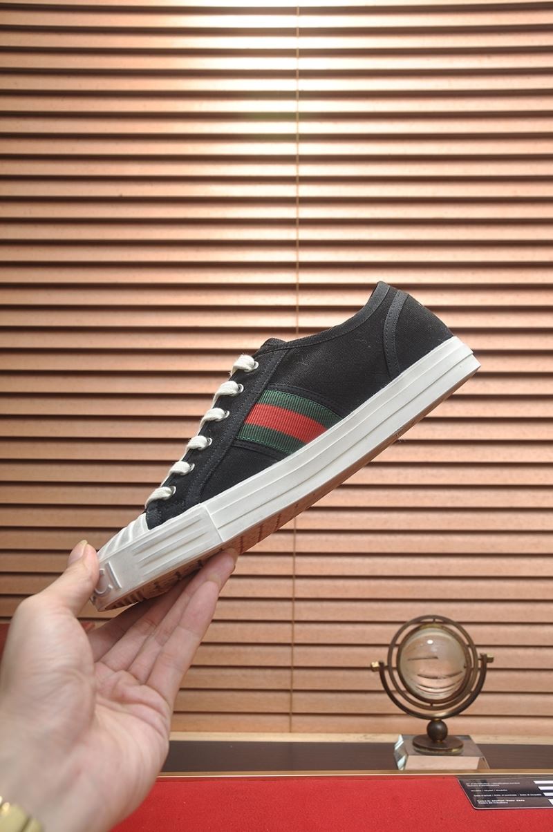 Gucci Low Shoes